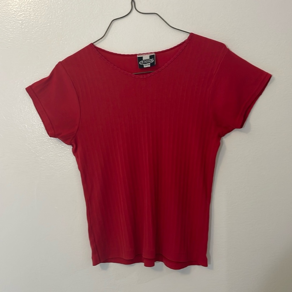 In Design Girls 14 - 16 red t shirt top 60% cotton 40% polyester